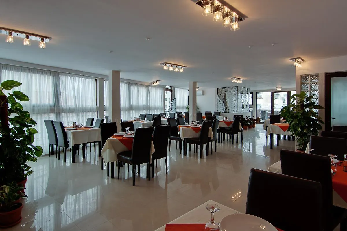 Hotel Razvan Bucharest 3*,
